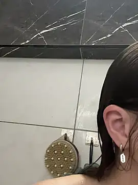 LilyIrons online show from June 2026 10:16:02 PM