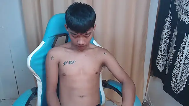 Snapshot of urasianjason chatting on September 2025 12:38:02 PM urasianjason online show from September 2025 12:38:02 PM