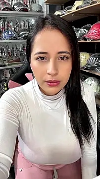 Snapshot of GiaDuque chatting on July 2026 01:26:01 PM GiaDuque online show from July 2026 01:26:01 PM