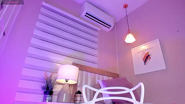  paula x online show from October 2025 11:42:01 AM