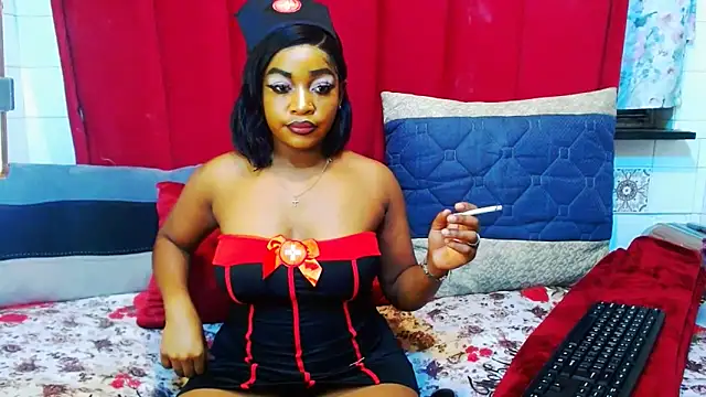 Snapshot of SultryCocoBabe chatting on October 2025 05:12:01 PM SultryCocoBabe online show from October 2025 05:12:01 PM