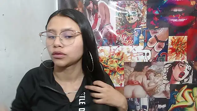 SofieLove 01 online show from October 2025 08:26:02 AM