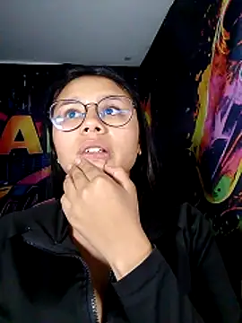 SofieLove 01 online show from May 2026 07:14:02 AM