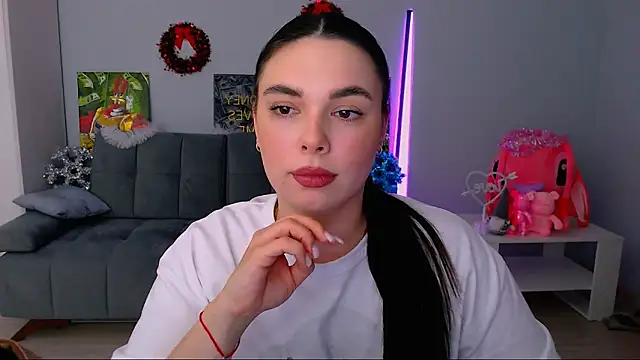 queenofthesense  online show from December 2025 09:49:01 AM