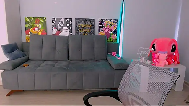 queenofthesense  online show from February 2026 08:11:02 AM