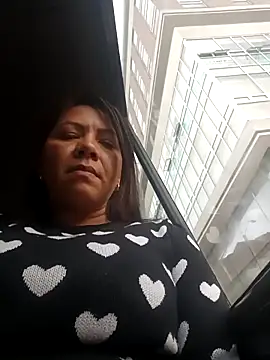 Snapshot of hiilarybrown chatting on February 2026 09:33:01 PM hiilarybrown online show from February 2026 09:33:01 PM