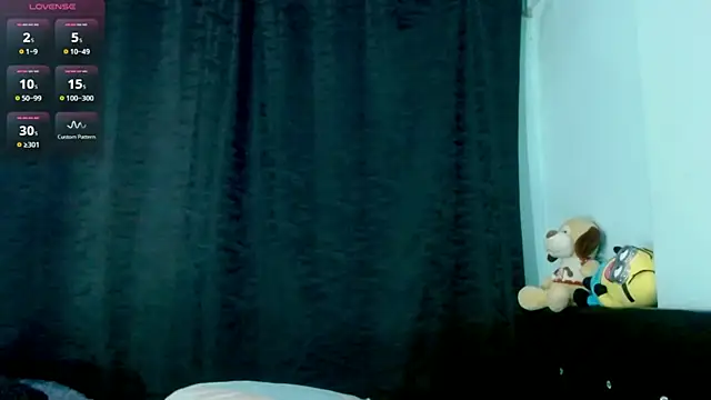 EVAH LEE  online show from June 2026 03:43:02 AM