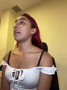 JuliethaDemon  online show from March 2026 01:49:02 PM