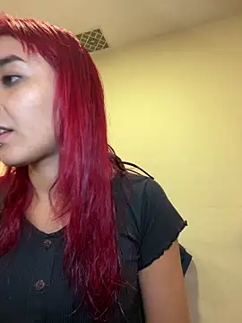 JuliethaDemon  online show from April 2026 01:23:01 PM