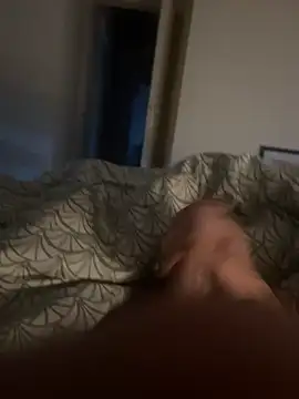 Snapshot of Zoro404040 chatting on October 2025 06:00:01 AM Zoro404040 online show from October 2025 06:00:01 AM