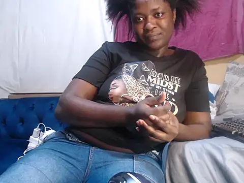 CandyMayaxx2 online show from April 2026 05:06:02 PM