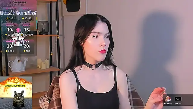 Snapshot of Sophie_SkyAngel chatting on October 2025 01:41:02 PM Sophie SkyAngel online show from October 2025 01:41:02 PM