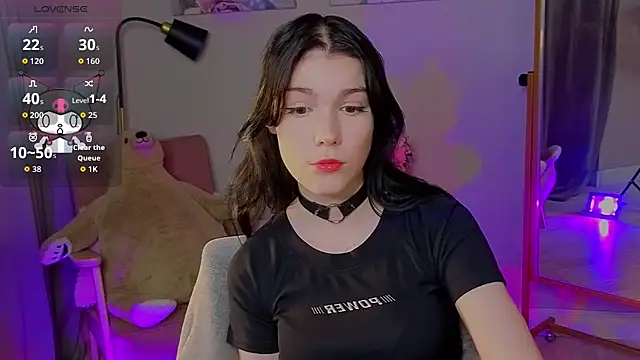 Snapshot of Sophie_SkyAngel chatting on October 2025 01:42:02 PM Sophie SkyAngel online show from October 2025 01:42:02 PM