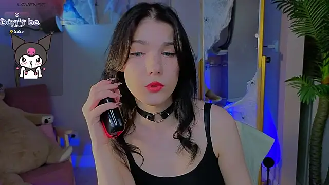 Snapshot of Sophie_SkyAngel chatting on October 2025 01:55:02 PM Sophie SkyAngel online show from October 2025 01:55:02 PM