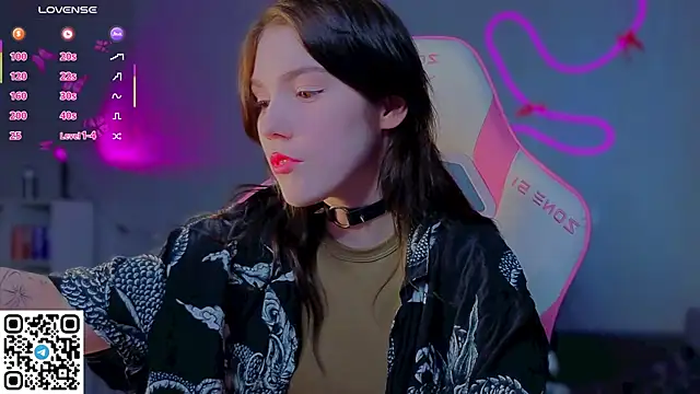 Sophie SkyAngel online show from March 2026 02:06:01 PM