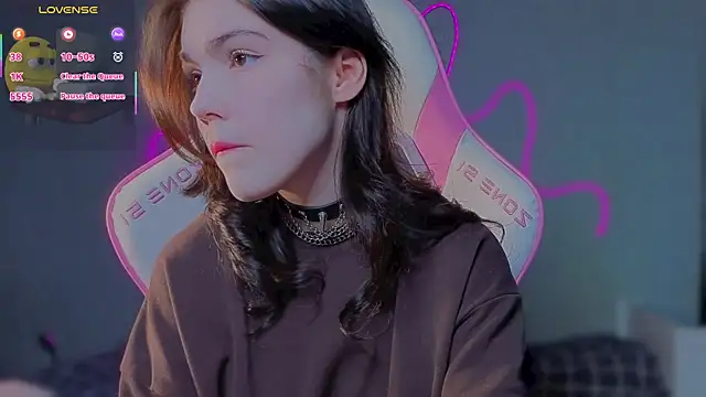 Sophie SkyAngel online show from May 2026 05:40:02 PM