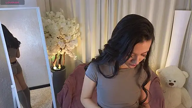 Snapshot of Janet_Jee chatting on October 2025 11:21:02 AM Janet Jee online show from October 2025 11:21:02 AM