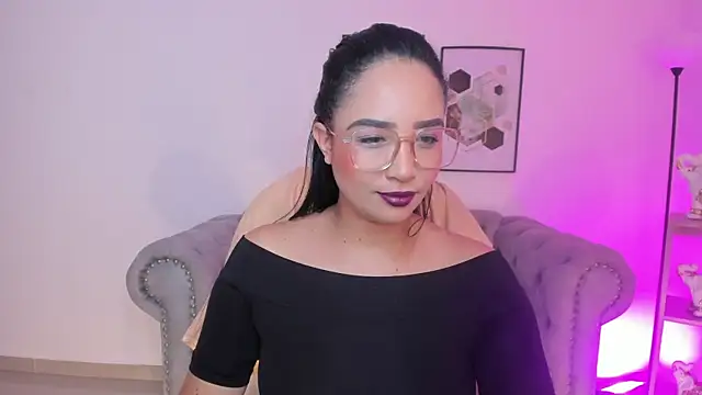 Sharon breezee online show from November 2025 04:36:01 AM