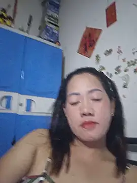 Snapshot of SweetASS6969 chatting on May 2026 03:18:02 PM SweetASS6969 online show from May 2026 03:18:02 PM