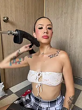 Snapshot of ValentinaBianchi chatting on February 2026 07:45:01 PM ValentinaBianchi online show from February 2026 07:45:01 PM