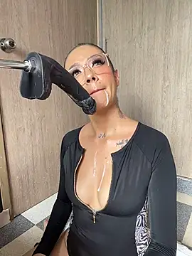 Snapshot of ValentinaBianchi chatting on March 2026 07:08:01 PM ValentinaBianchi online show from March 2026 07:08:01 PM