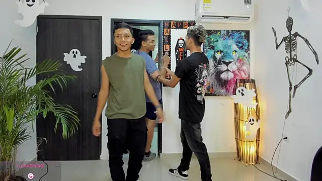 Snapshot of Bisexlifehot__ chatting on October 2025 11:04:01 PM Bisexlifehot online show from October 2025 11:04:01 PM