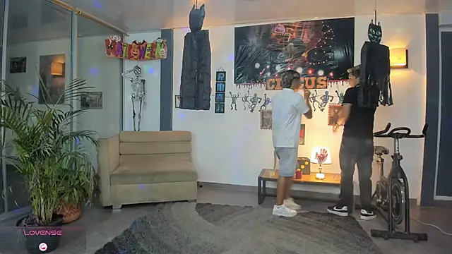 Snapshot of Bisexlifehot__ chatting on October 2025 11:14:01 PM Bisexlifehot online show from October 2025 11:14:01 PM