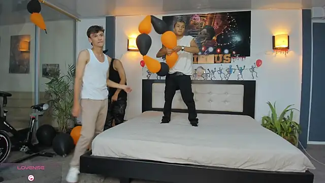 Snapshot of Bisexlifehot__ chatting on November 2025 12:00:01 AM Bisexlifehot online show from November 2025 12:00:01 AM