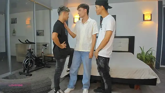 Snapshot of Bisexlifehot__ chatting on November 2025 11:14:02 PM Bisexlifehot online show from November 2025 11:14:02 PM