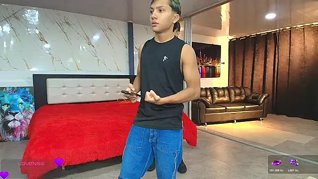 Bisexlifehot   online show from May 2026 10:59:02 PM