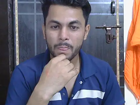 ursdreamperson online show from May 2026 02:06:02 AM