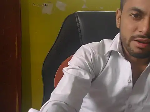 ursdreamperson online show from June 2026 01:19:01 AM