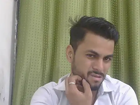 ursdreamperson online show from June 2026 01:03:01 AM