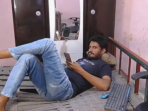 Snapshot of krishjaat43 chatting on April 2026 03:50:01 PM krishjaat43 online show from April 2026 03:50:01 PM