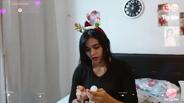 angelly  kate online show from December 2025 03:01:02 AM