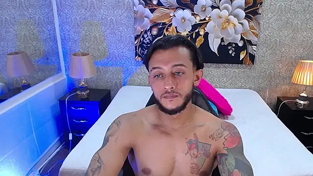 Snapshot of jonas_conor chatting on September 2025 07:47:01 PM jonas conor online show from September 2025 07:47:01 PM