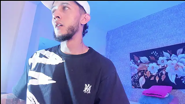 Snapshot of jonas_conor chatting on October 2025 08:15:01 PM jonas conor online show from October 2025 08:15:01 PM