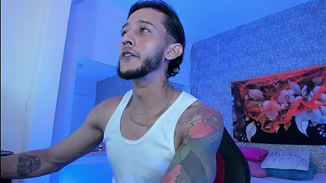 Snapshot of jonas_conor chatting on October 2025 07:36:02 PM jonas conor online show from October 2025 07:36:02 PM