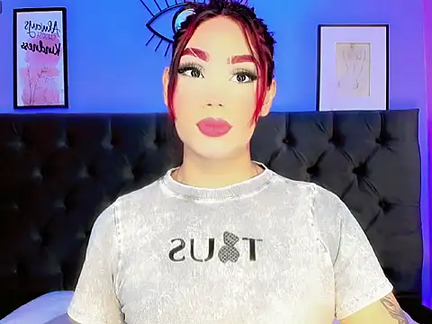 TifanyGabriela online show from February 2026 12:21:01 PM