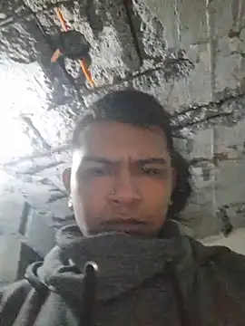 Snapshot of jordison420 chatting on December 2025 01:35:02 AM jordison420 online show from December 2025 01:35:02 AM