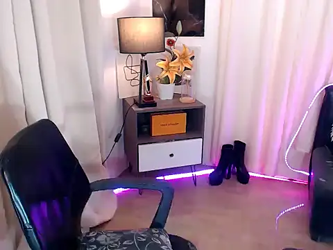 The Fucking Dolls online show from November 2025 09:32:02 AM