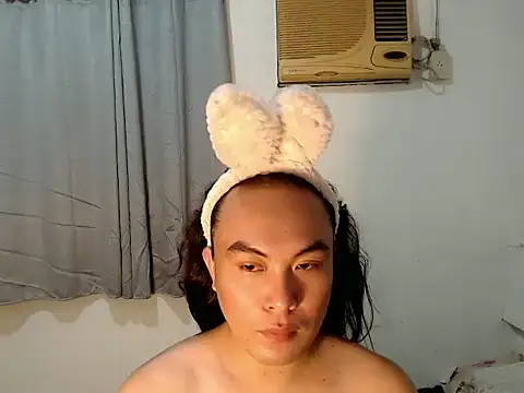 asianayumi online show from March 2026 04:22:02 PM