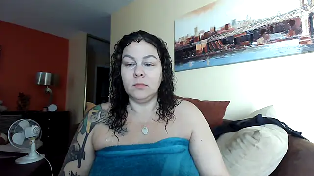 Snapshot of number1slut chatting on March 2025 03:36:02 PM number1slut online show from March 2025 03:36:02 PM