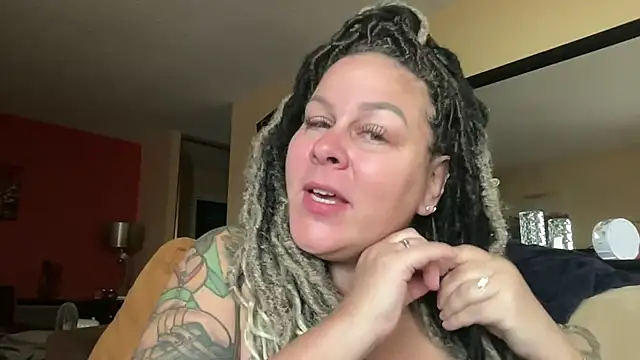 number1slut online show from May 2026 12:00:02 PM