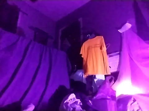 Snapshot of kaylikinky chatting on October 2025 03:06:02 AM kaylikinky online show from October 2025 03:06:02 AM