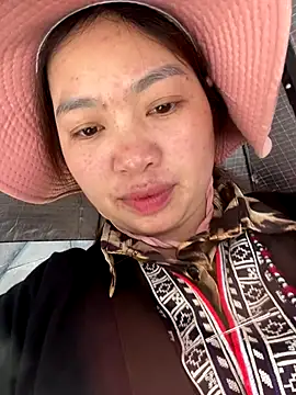 Nhung584 online show from October 2025 05:33:01 AM