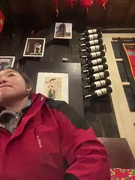 Snapshot of Nhung584 chatting on November 2025 01:47:02 PM Nhung584 online show from November 2025 01:47:02 PM