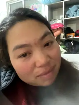 Snapshot of Nhung584 chatting on November 2025 01:47:02 PM Nhung584 online show from November 2025 01:47:02 PM