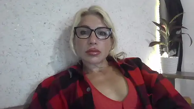 fox red lady7 online show from October 2025 12:11:01 PM