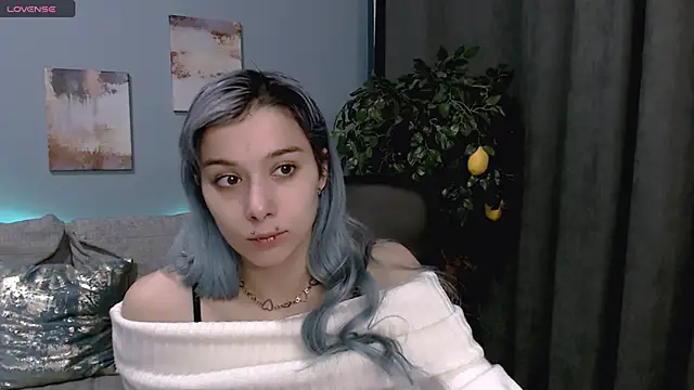 Snapshot of SophieAsh chatting on September 2025 03:39:02 PM SophieAsh online show from September 2025 03:39:02 PM